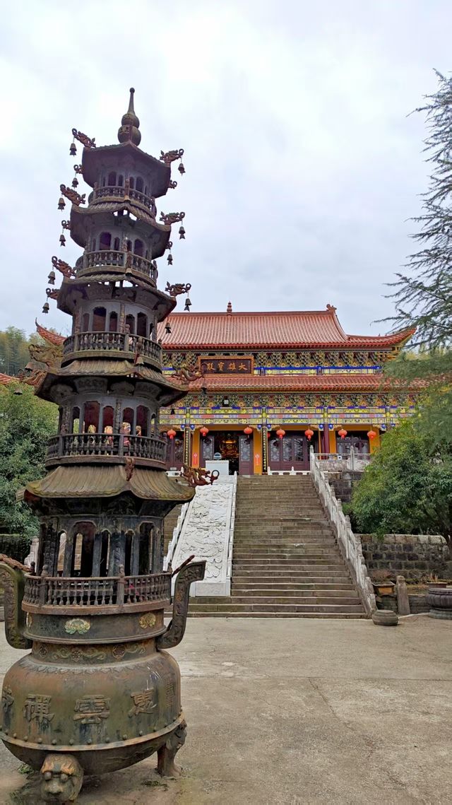 【皖南川藏線隱藏寶藏！深山古寺邂逅雲海佛光】
