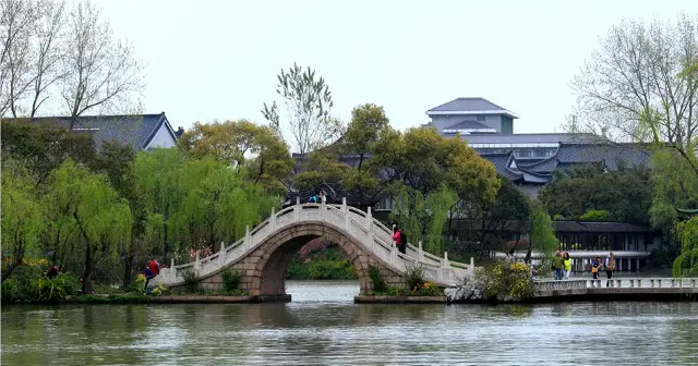 Slender West Lake｜Top 5 Must-Visit Reasons! Missing It Means Missing Out on Yangzhou, Perfect for Instant Photo Hits!