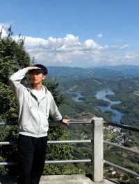 雲海之巔，心之所向：玉皇頂療癒之旅