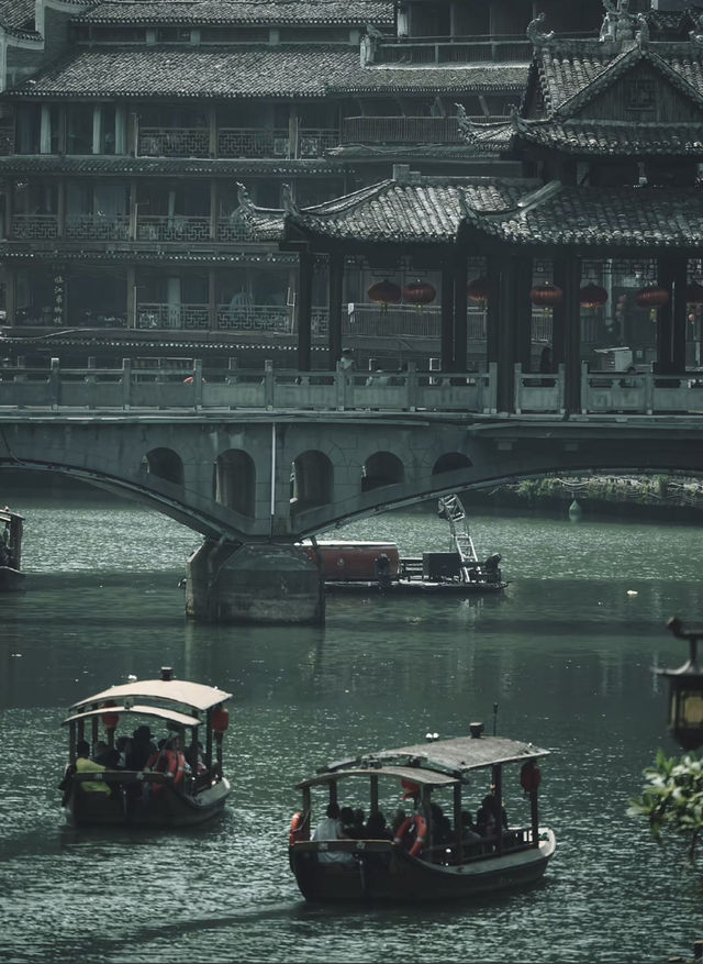 【鳳凰古城超全遊玩攻略】帶你夢回邊城！