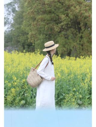 獨享整片油菜花田春日限定的浪