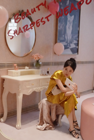 A gilded gown crashes the Penhaligon’s fragrance family feast
