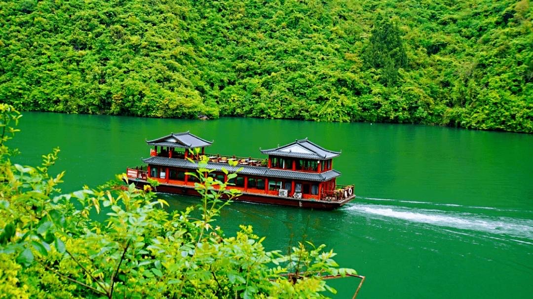 安康漢江三峽｜秦巴山水間，泛舟碧水之上