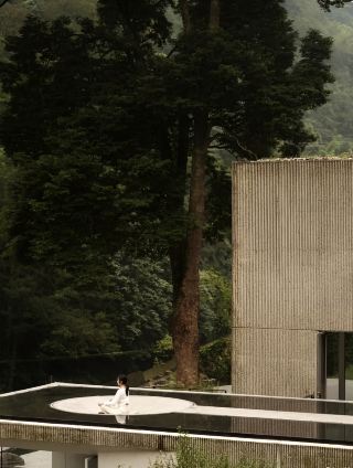 峨眉山にあるこのホテルは、国際的な賞を5つ受賞し、今まさに注目を集めている。