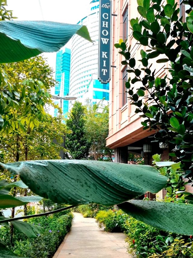INSTAGRAMMABLE BOUTIQUE HOTEL IN CHOW KIT