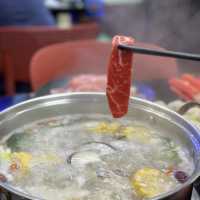 油麻地黎個椰子雞鍋打邊爐🍲凍冰冰岩曬