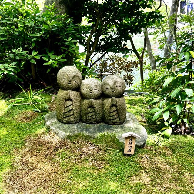 Sightseeing at Hase-dera Temple 