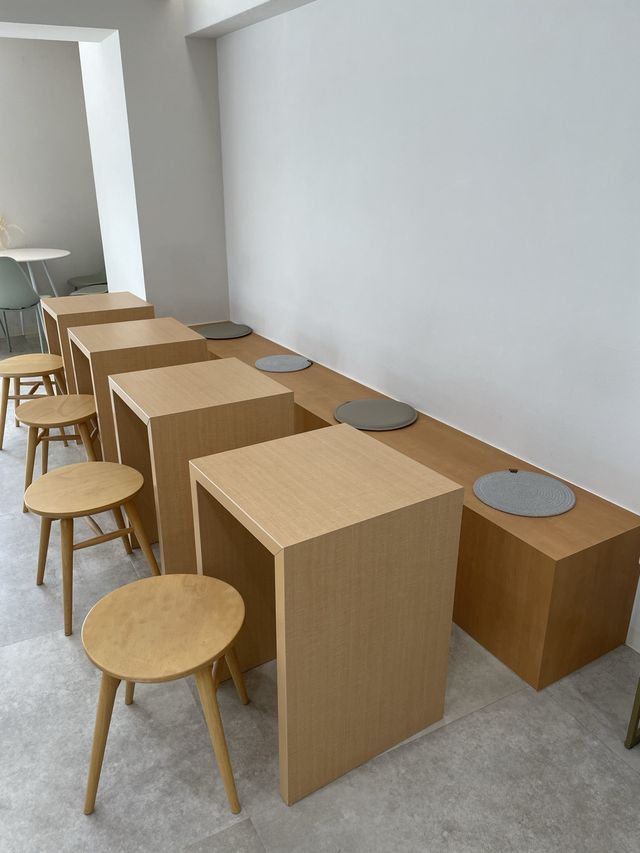 【新大久保】トレンドフィナンシェカフェ🇰🇷cafe guum