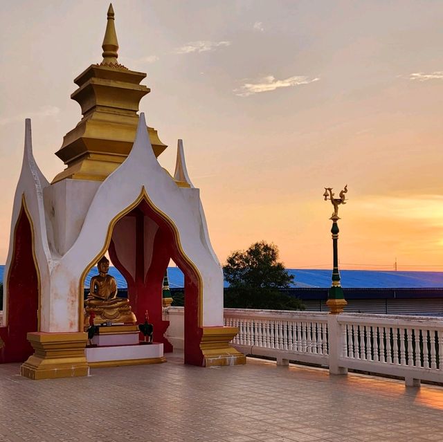 วัดงามเมืองแปดริ้ว