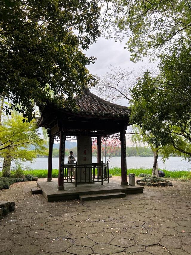 杭州西湖漫步一日遊