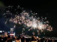 國慶煙花🎆31888枚煙花維港上空綻放 