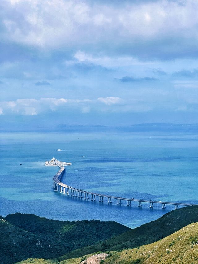 [香港] 搭纜車看大佛和山海美景 世界十大最佳纜車-昂坪360纜車