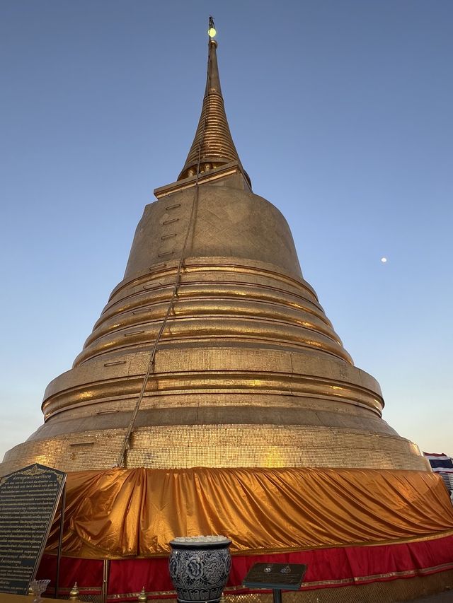 วัดสระเกศราชวรมหาวิหาร 🙏🏻🙏🏻