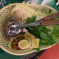 หมูจุ่มรสแซ่บ : ร้านอ้ายโตน