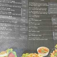 อร่อยล้ำพายชาไทย ดีต่อใจที่ร้านApril Brasseries