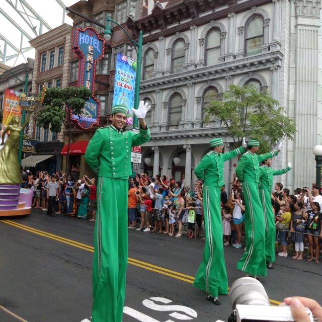 Fascinating USS Parade 