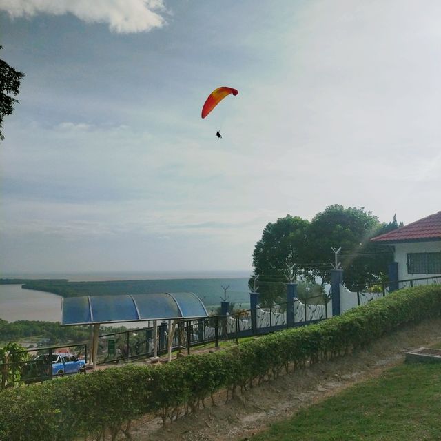 Paragliding at Jugra Hill Lighthouse Tower