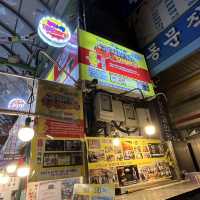 【韓国ソウル・広蔵市場】行列に並んでも食べたいねじりドーナツ「サプチャルクァベギ」