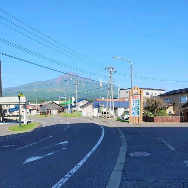 天気がいいと礼文が見える！海風が気持ちいい利尻沓形港展望施設