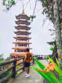 Awesome Chin Swee Temple 