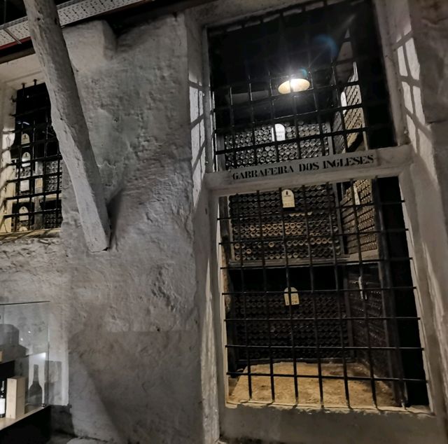 去到 Porto 區點可以唔去參觀酒廠