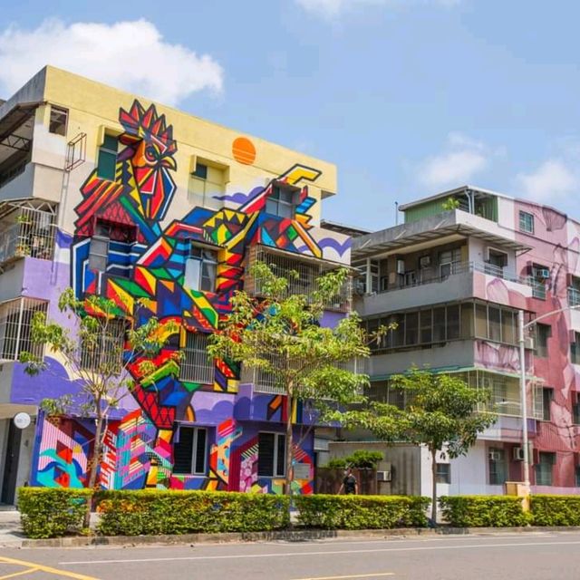 ถ่ายรูปสตรีทอาร์ทสุดชิคกลางชุมชน WEIWUYING STREET ART VILLAGE