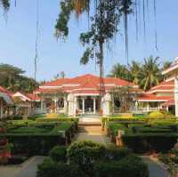 รีสอร์ท สุดชิลล์ติดหาด บรรยากาศสไตล์ชาววัง