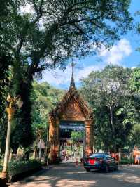 ย้อนเวลาไปวัดถ้ำเชียงดาว