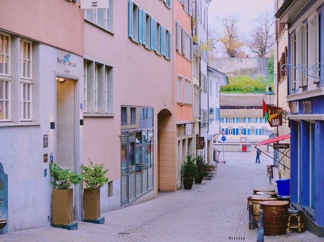 Discover beautiful autumn falls in Zurich  