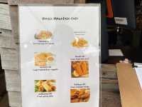 จิบกาแฟชมหมอก ที่ Magic Mountain Cafe