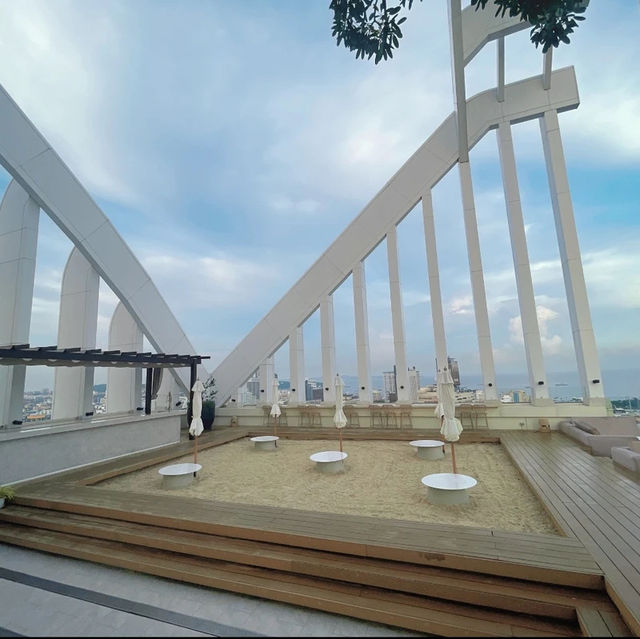 Arbour Hotel and Residence พัทยา