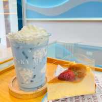 Sky Me Cafe ร้านกาแฟ มหาลัยรังสิต 