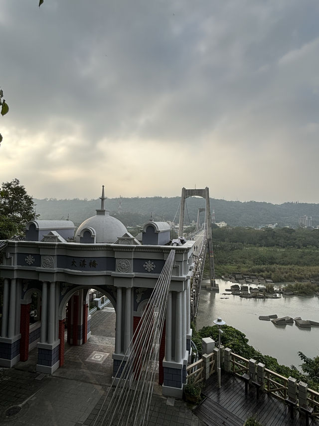ช้อป ชิม และชมเสน่ห์ที่ตราตรึงที่ Daxi Old Street