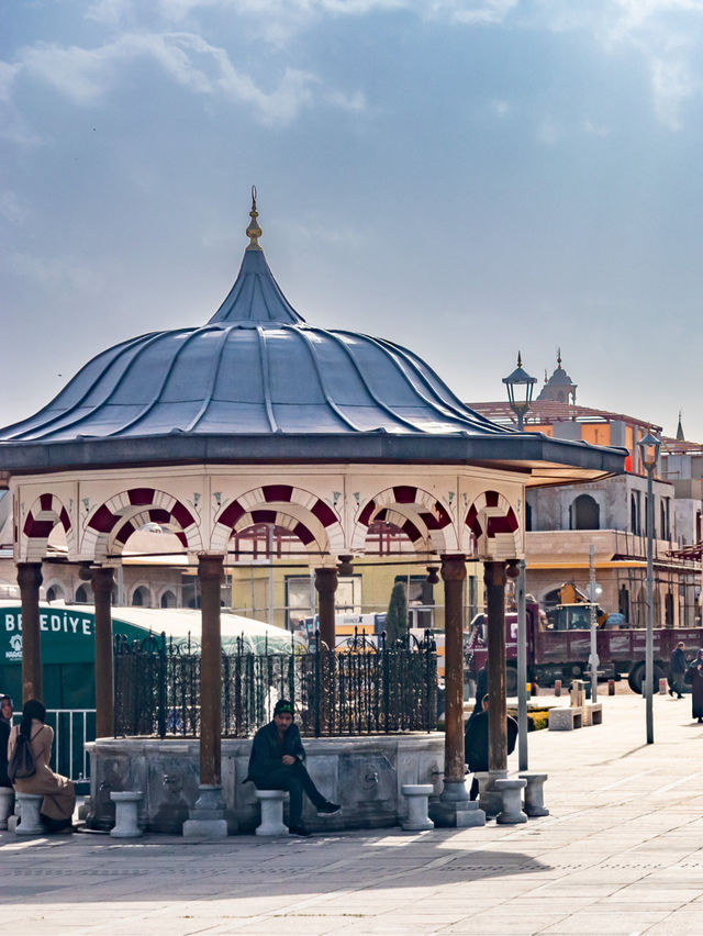 콘야...그리고 광장..Mevlana..