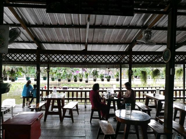 พาเที่ยวตลาดเก่า ย่านลาดกระบัง