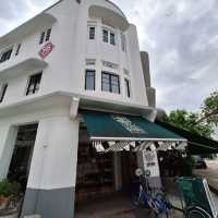Tiong Bahru Bakery: Best Bakery in SG!