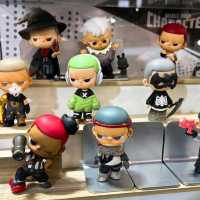 พามาเล่น Art Toy