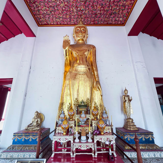 วัดราชโอรสารามราชวรวิหาร