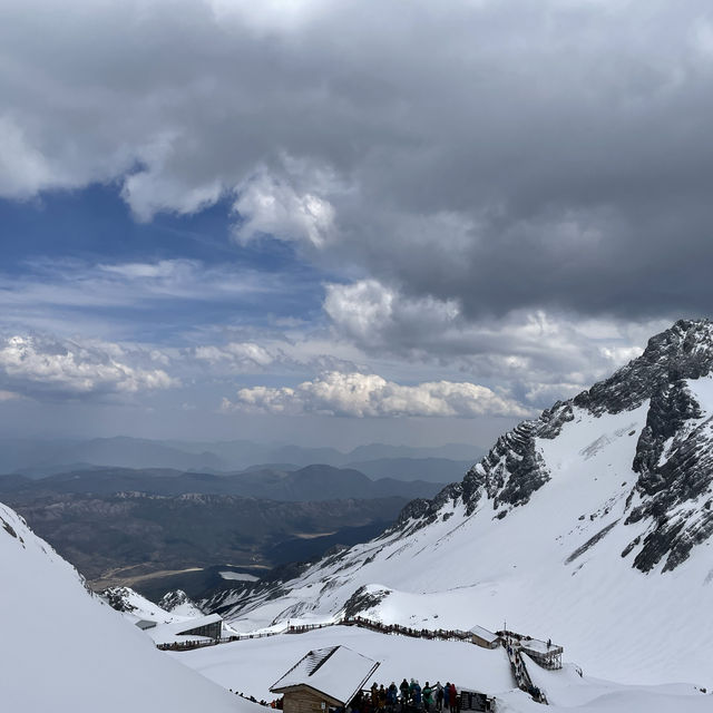 Yulong Snow Mountain หรือ เขามังกรหยก!!