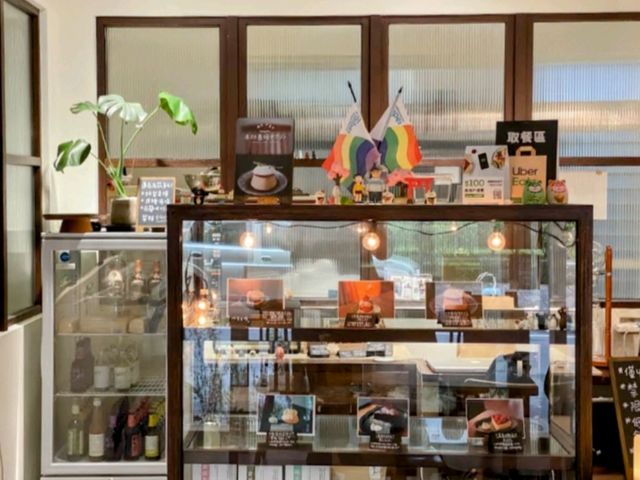 東湖靜僻小巷內的文青咖啡店：半夏生
