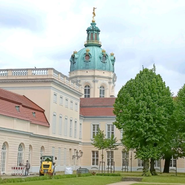 Magnificent palace in Berlin 