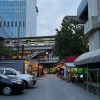 曼谷機場鐵路直達渡假風打卡式酒店