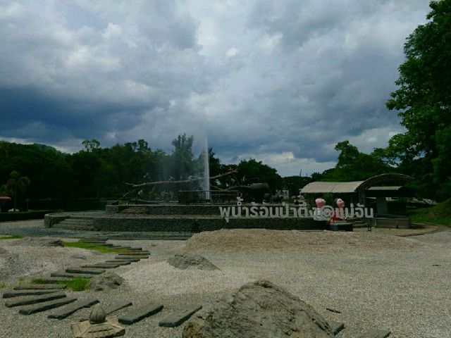 น้ำพุร้อนป่าตึง  เชียงราย