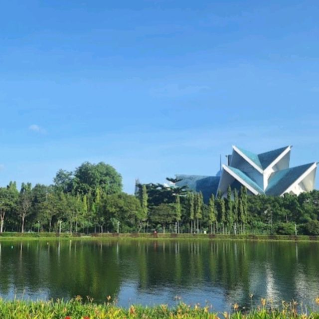Beautiful Titiwangsa Lake Garden!