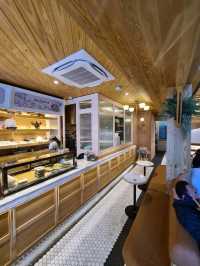 Lovely cafe with big portions