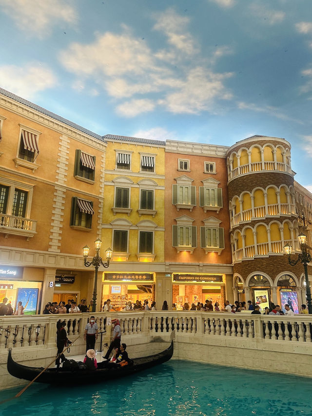 Venice in Macau 🩵🇲🇴 Enjoy the boat trip in mall