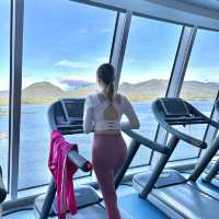 Cruise with Luxury Ovation of the Seas to Alaska 