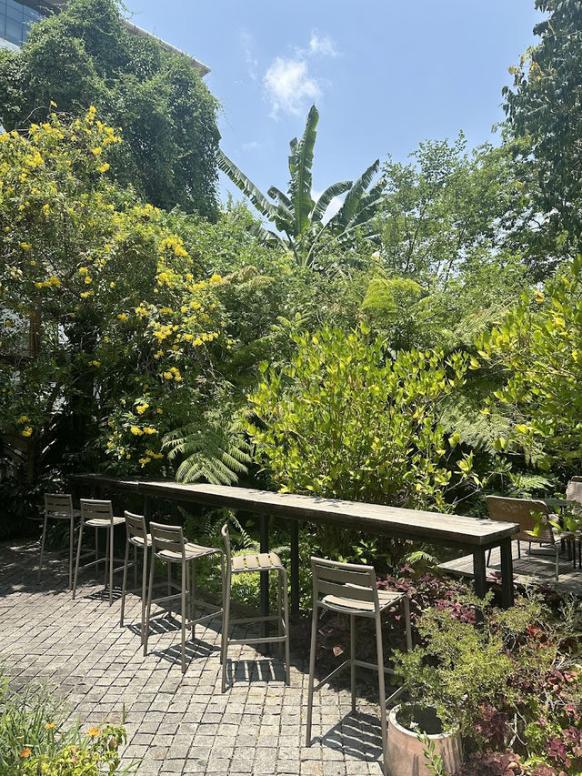 🍰🌻: Camin Cuisine & Cafe