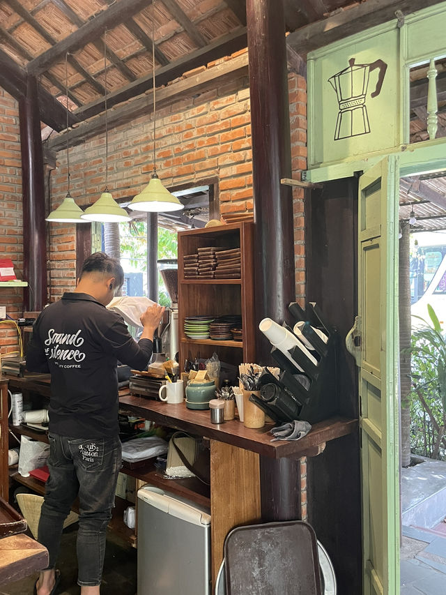 ホイアン🇻🇳海の見えるリゾートカフェ🩵 ホイアン🇻🇳海の見えるリゾートカフェ🩵