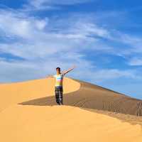  White & Red Sand Dunes of Mui Ne